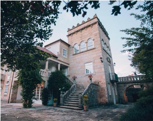 Imagen de los exteriores del Pazo de Santa Teresa. Foto 6