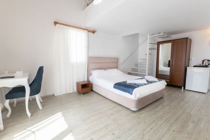 Imagen de la habitación del Peace Hotel. Foto 3