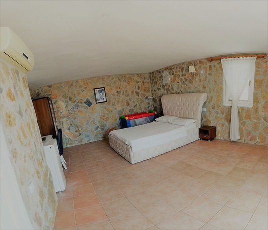 Imagen de la habitación del Peace Hotel. Foto 4