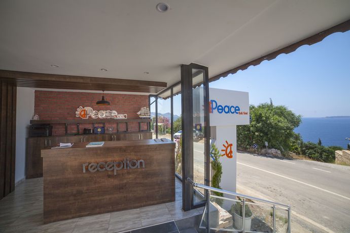 Imagen de los interiores del Peace Hotel. Foto 19