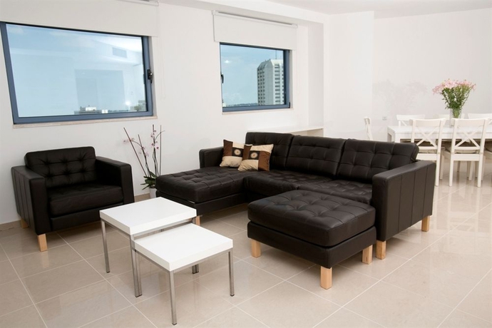 Imagen de los interiores del Peaceful Windows Of Jerusalem. Foto 12