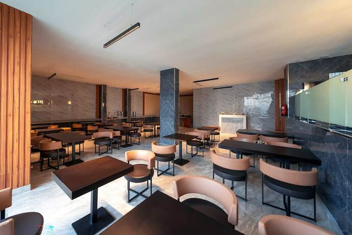 Imagen del bar/restaurante del Pearly Hotel Abha. Foto 14