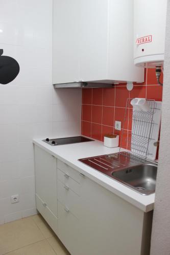 Imagen de la habitación del Pedras Del Rei Studio. Foto 5