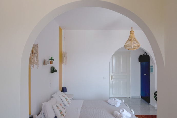 Imagen de la habitación del Pefkides Aegina Apartments. Foto 3