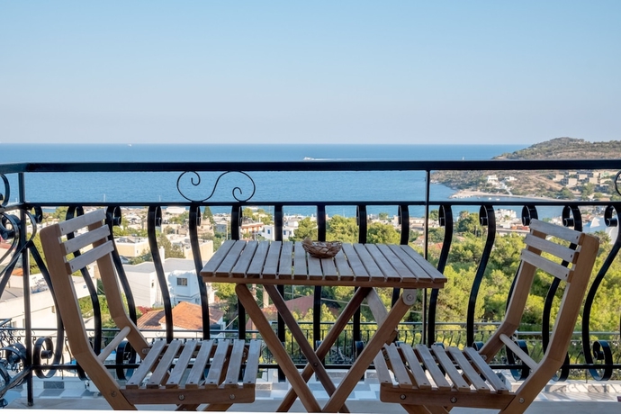 Imagen general del Pefkides Aegina Apartments. Foto 1