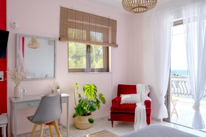 Imagen de la habitación del Pefkides Aegina Apartments. Foto 7