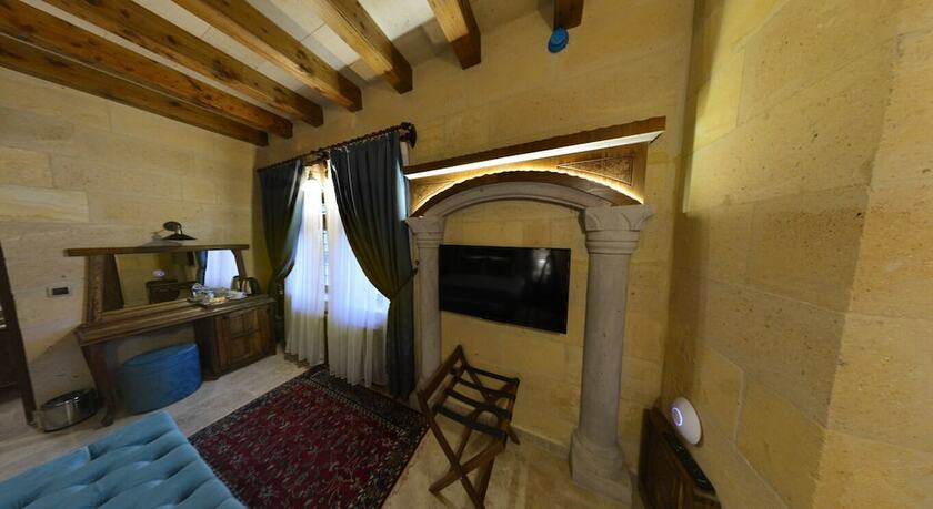 Imagen general del Pegas Cave Suites. Foto 1