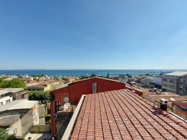 Imagen de la habitación del Peker Hotel. Foto 17