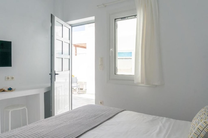Imagen de la habitación del Pelican Paros. Foto 1