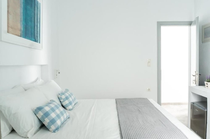 Imagen de la habitación del Pelican Paros. Foto 9