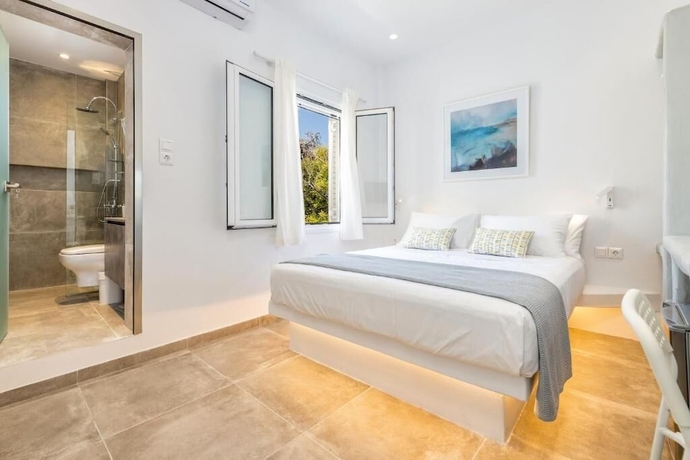 Imagen de la habitación del Pelican Paros. Foto 11