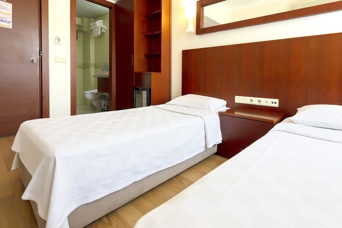 Imagen de la habitación del Pelit Troya Hotel. Foto 12