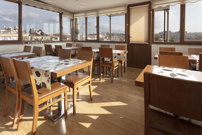 Imagen del bar/restaurante del Pelit Troya Hotel. Foto 7