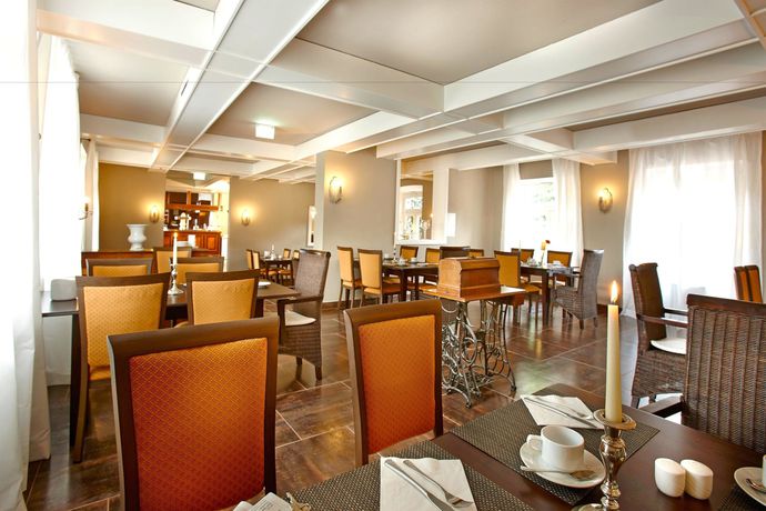 Imagen del bar/restaurante del Pelli Hof Rendsburg By Tulip Inn. Foto 7