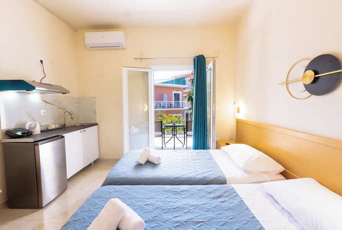 Imagen de la habitación del Penelope Luxury Sea Front Studios. Foto 14