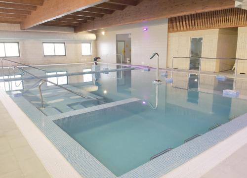 Imagen general del PenichePraia - Bungalows, Campers & SPA. Foto 6