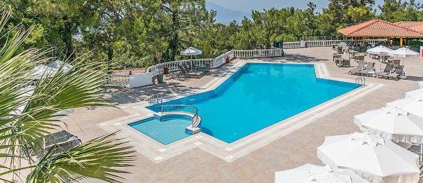 Imagen general del Peninsula Pine Club Boutique Hotel and Spa. Foto 1