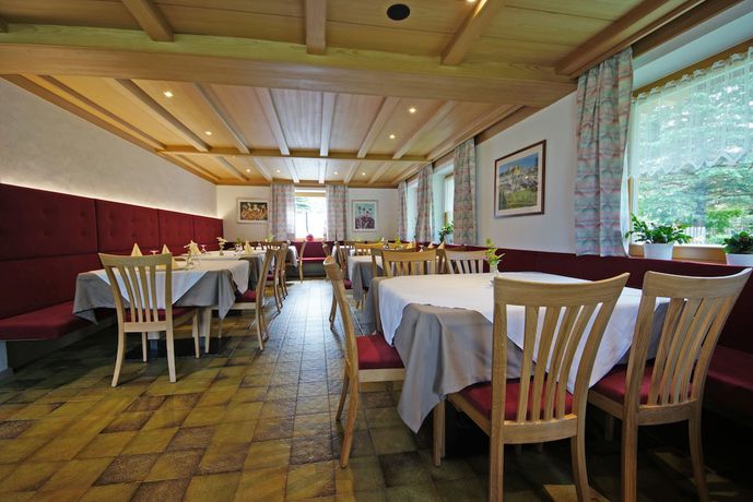 Imagen del bar/restaurante del Pension Arnica. Foto 5