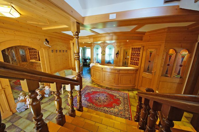 Imagen de los interiores del Pension Arnica. Foto 19