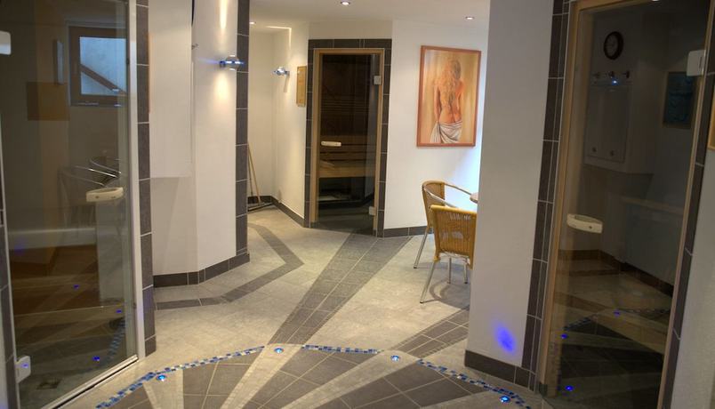 Imagen de la piscina del Pension Aufeld. Foto 19