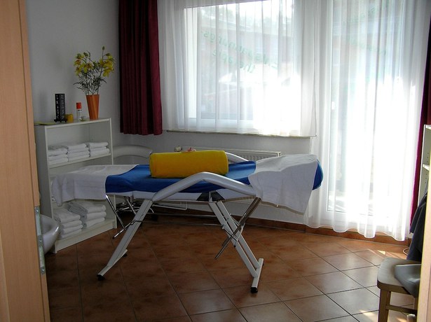 Imagen de la piscina del Pension D&uuml;nenhaus. Foto 20