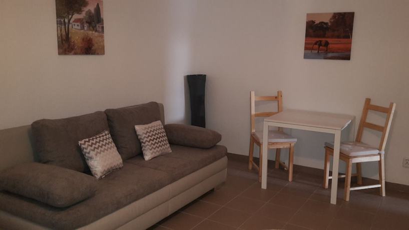 Imagen de la habitación del Pension Genat. Foto 15