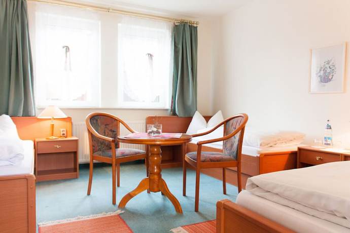 Imagen de la habitación del Pension Geranienhof. Foto 13