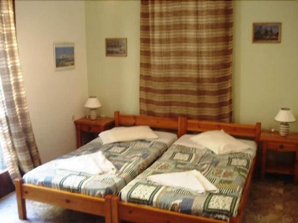Imagen de la habitación del Pension Lagoudera. Foto 5