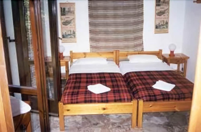 Imagen de la habitación del Pension Lagoudera. Foto 11