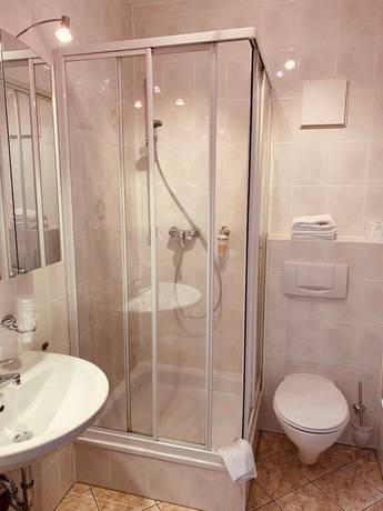 Imagen de la habitación del Pension Lindenhof, Grasbrunn. Foto 8