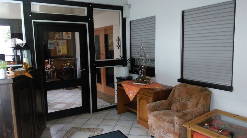 Imagen de los interiores del Pension Restaurant Schnorbus. Foto 20