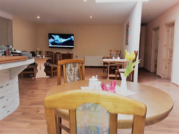 Imagen de los interiores del Pension, Seminarräume and Käsemanufaktur im Leezener Hof. Foto 20