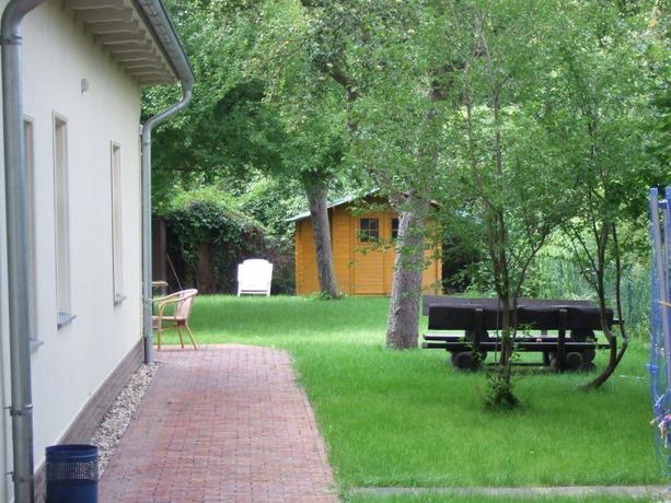 Imagen de los exteriores del Pension Unicat. Foto 20