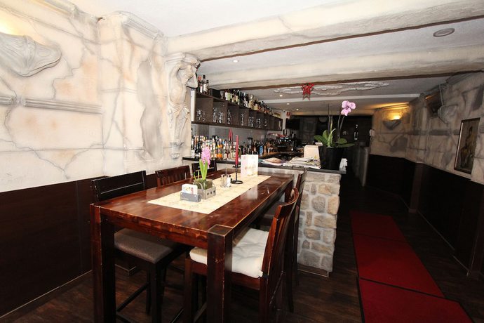 Imagen del bar/restaurante del Pension Villa Colosseo. Foto 4