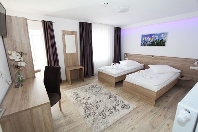 Imagen de la habitación del Pension Villa Colosseo. Foto 16