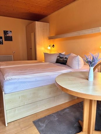 Imagen de la habitación del Pension Vineta R&uuml;gen. Foto 10