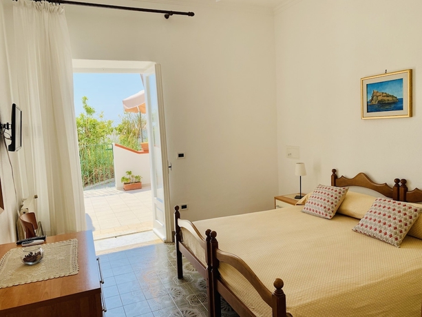 Imagen de la habitación del Pensione Casa Verde. Foto 2