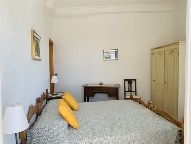 Imagen de la habitación del Pensione Casa Verde. Foto 9