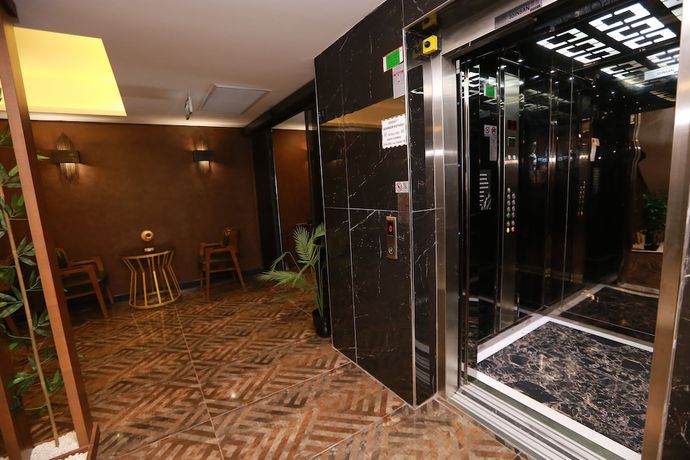 Imagen de la habitación del Pentahor Hotel. Foto 7