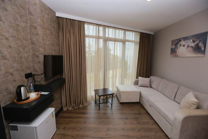 Imagen de la habitación del Pentahor Hotel. Foto 8