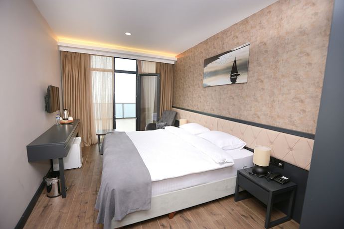 Imagen de la habitación del Pentahor Hotel. Foto 10