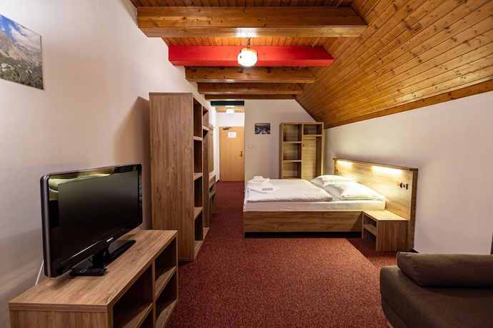 Imagen de la habitación del Penzi&oacute;n Lomnicky. Foto 3