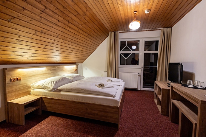 Imagen de la habitación del Penzi&oacute;n Lomnicky. Foto 5