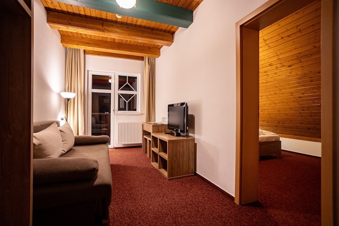 Imagen de la habitación del Penzi&oacute;n Lomnicky. Foto 15