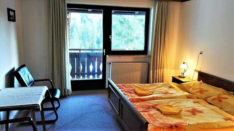 Imagen de la habitación del Penzion &Scaron;umav&aacute;ček. Foto 16