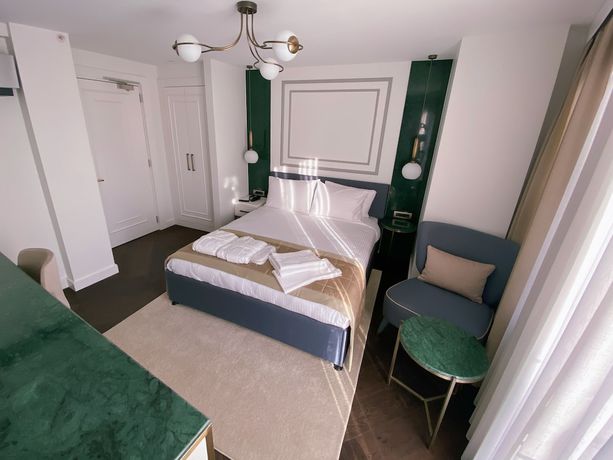 Imagen de la habitación del Pera Rasso Hotel Boutique Hotel. Foto 9