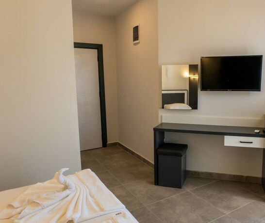 Imagen de la habitación del Pera Side Hotel. Foto 15