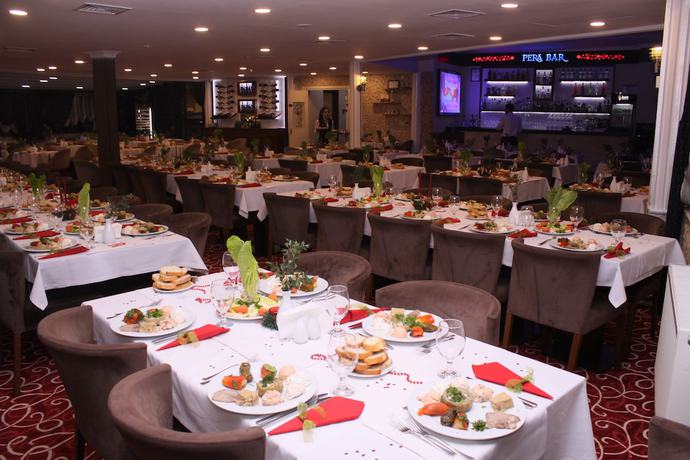 Imagen del bar/restaurante del Perama Hotel. Foto 5