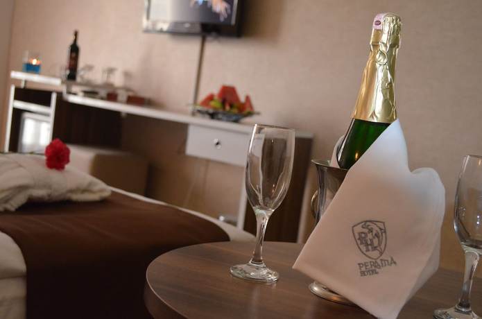 Imagen de la habitación del Perama Hotel. Foto 12