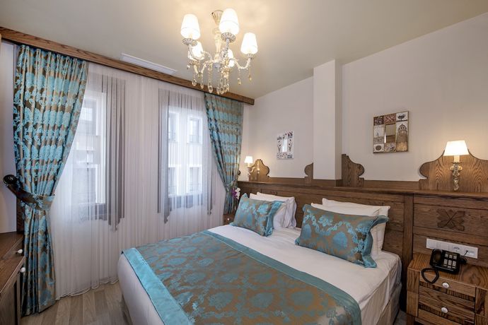 Imagen de la habitación del Perapolis Hotel. Foto 2